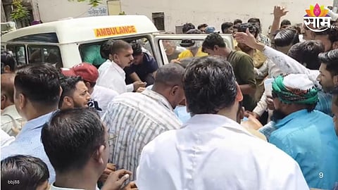 Attack On Congress Corporator Husban