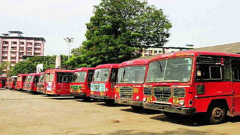 ST संपामुळे झालेले नुकसान कामगारांकडून वसूल करणार नसल्याचं एसटी महामंडळाचे स्पष्टीकरण