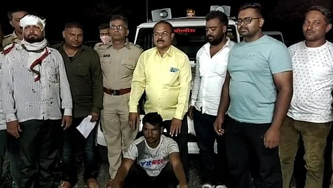 Police action against thieves in Dhule