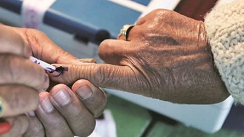288 मतदारसंघांमध्ये मतदानाला सुरूवात