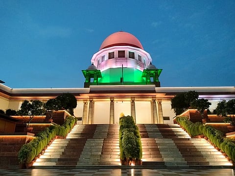 പിഐബി ഫാക്ട് ചെക്കിങ് യൂണിറ്റ് സുപ്രീം കോടതി സ്റ്റേ ചെയ്തു
