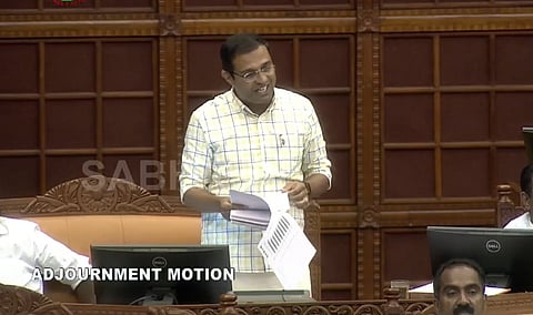 റോജി എം ജോണ് നിയമസഭയില് അടിയന്തരപ്രമേയം അവതരിപ്പിക്കുന്നു