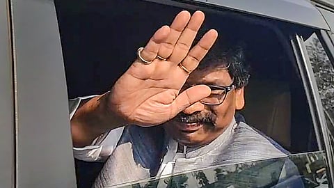 Hemant Soren's Move For Chief Minister Return