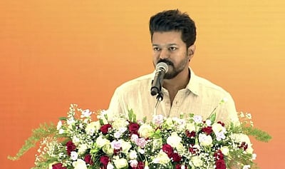 നടന് വിജയ്