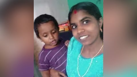 ശരണ്യ, മിഥുൻ