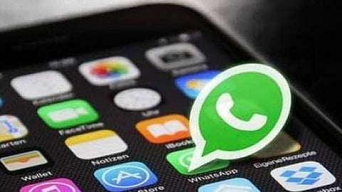 WhatsApp Status preview from top of Chats tab