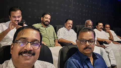 എംവി ഗോവിന്ദന്, എംഎം മണി, കെടി ജലീല് തുടങ്ങിയവര് കൈരളി തിയറ്ററില്