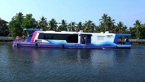 വാട്ടർ മെട്രോ