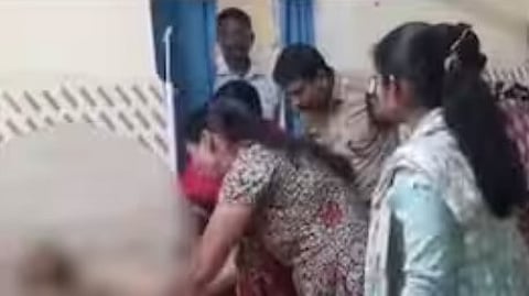 ഭിന്നശേഷിക്കാരനായ 16കാരന് ക്രൂര മര്ദനം