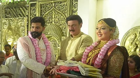 നടൻ ബൈജുവിന്റെ മകള് വിവാഹിതയായി; താരപ്രഭയിൽ ചടങ്ങുകൾ