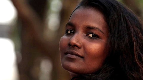 അലീന
