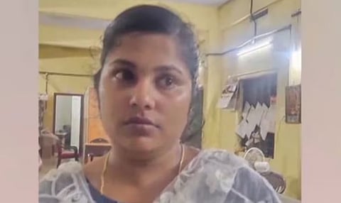 കാമുകന്റെ വീടും ബൈക്കും തീയിട്ടു; യുവതി അറസ്റ്റില്