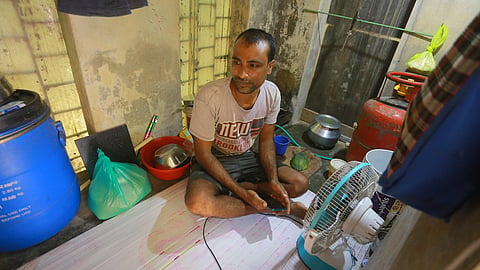 migrant worker stay in a cage rent of Rs.500
