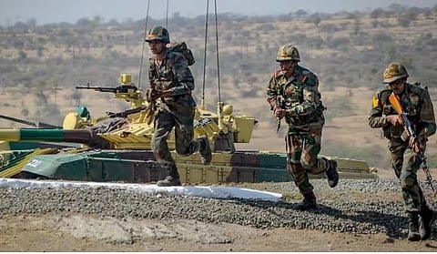 2 Agniveers Killed As Field Gun Shell Explodes During Firing Practice In Nashik
