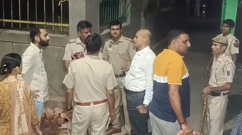 delhi firing