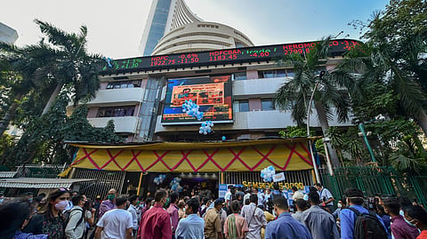 FPIs Withdraw Record Rs 94,000 Crore from Indian Equities in October