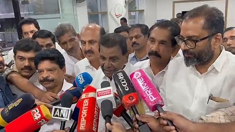 തിരുവഞ്ചൂര് രാധാകൃഷ്ണന്