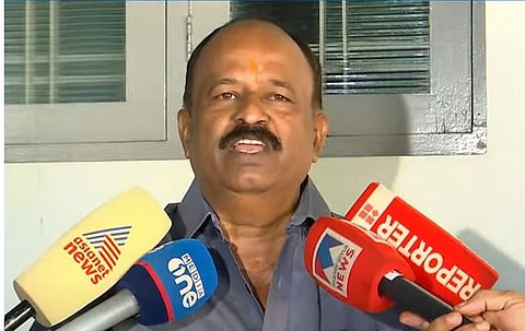തിരുവമ്പാടി ദേവസ്വം സെക്രട്ടറി ഗിരീഷ് കുമാര്