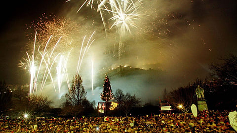 Bad weather; New Year's Eve celebrations canceled in many places in Britain