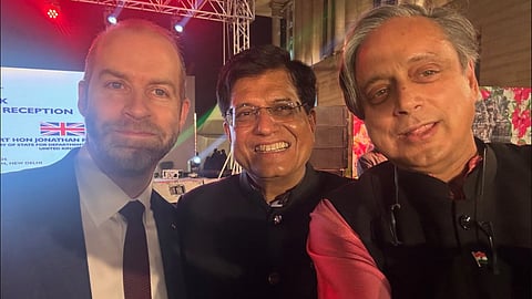 shashi tharoor