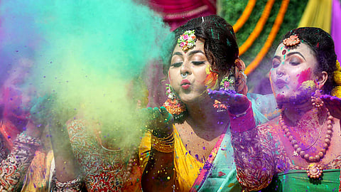 Holi
