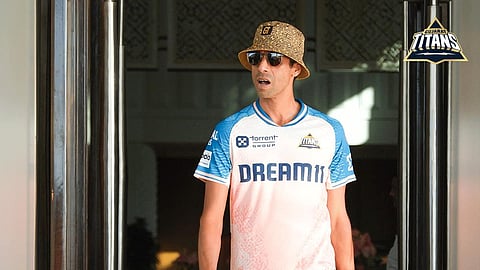 Sourav Ganguly praises Ashish Nehra