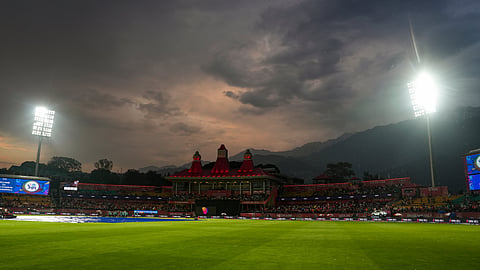 blackout in Dharamshala- Punjab Kings vs Delhi Capitals match in IPL 2025 called off