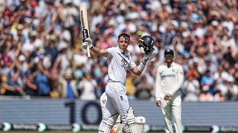 Jamie Smith celebrates century