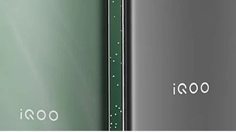 iQOO 15 5G launch next month