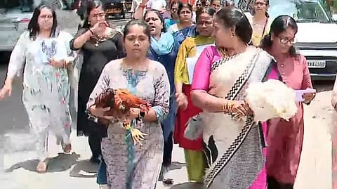 Mahila morcha march
