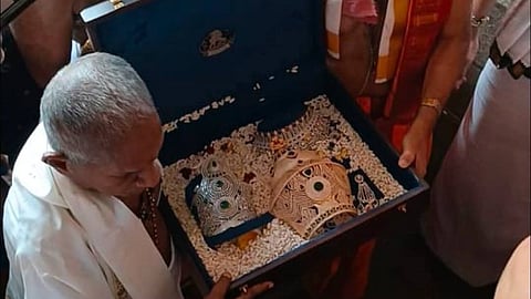 Ilayaraja donates diamond crowns and golden sword to Mookambika Temple
