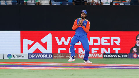 Tilak Verma catches and dismisses Fakhar Zaman