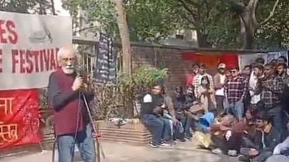 attack against historian Prof. S. Irfan Habib at delhi university
