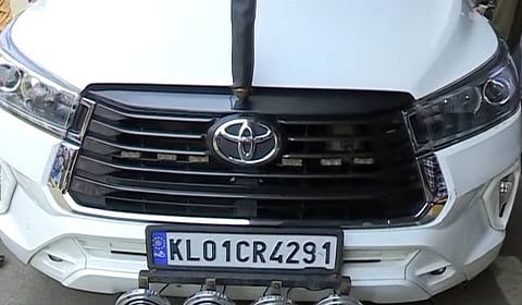 innova car