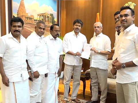 Vijay Meets Governor