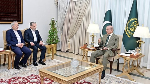 Abbas Araghchi and Shehbaz Sharif