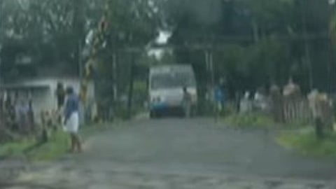 Railway Gate Not Closed Even After Train Arrived