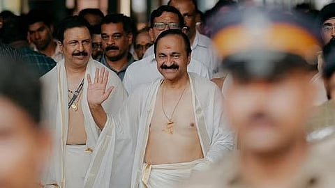 VD Satheesan in Guruvayoor Temple