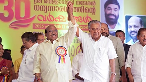 Vellappally Natesan, Pinarayi Vijayan