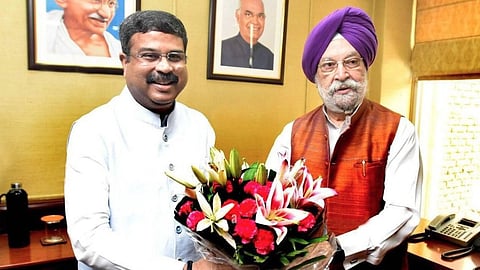 Dharmendra Pradhan, Hardeep singh Puri