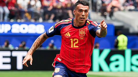 Spain sweep aside Austria 3-0 to reach World Cup last 16
