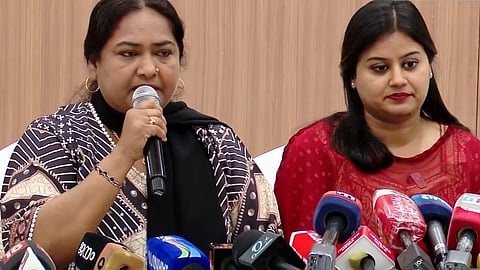 Usha, Ansiba