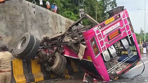 Kuttippuram bus accident
