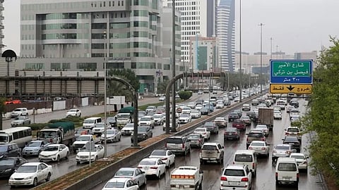 Drivers Could Face SR300 Fine for This Common Traffic Violation in Saudi Arabia