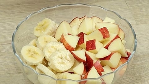 apple vs banana