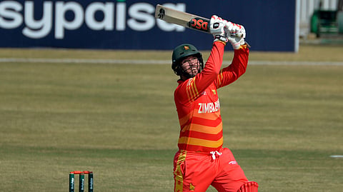 Brendan Taylor batting
