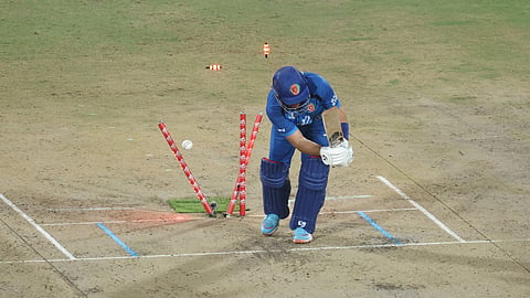 Jasprit Bumrah bowled Darwish Rasooli
