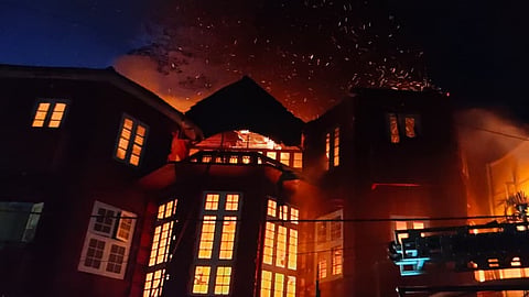 Major fire breaks out at Coder House in Fort Kochi
