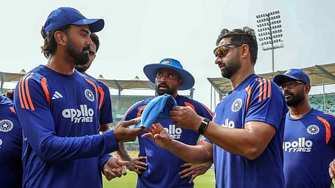 Auqib Nabi received his ODI cap from KL Rahul