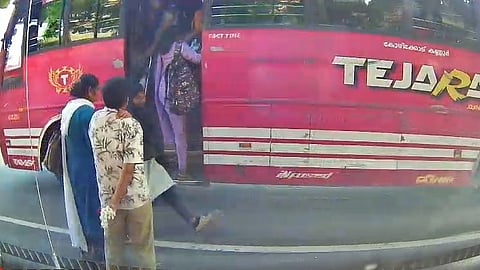 Thalassery Student Falls From Private Bus